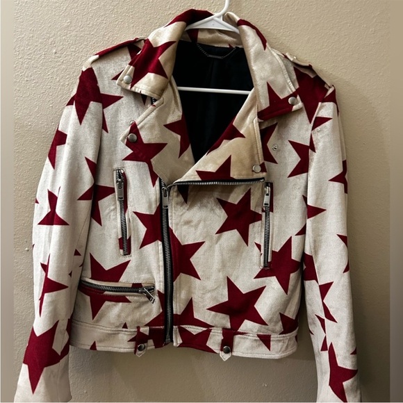 Stylish Red Star Women's Jacket - Picture 1 of 5